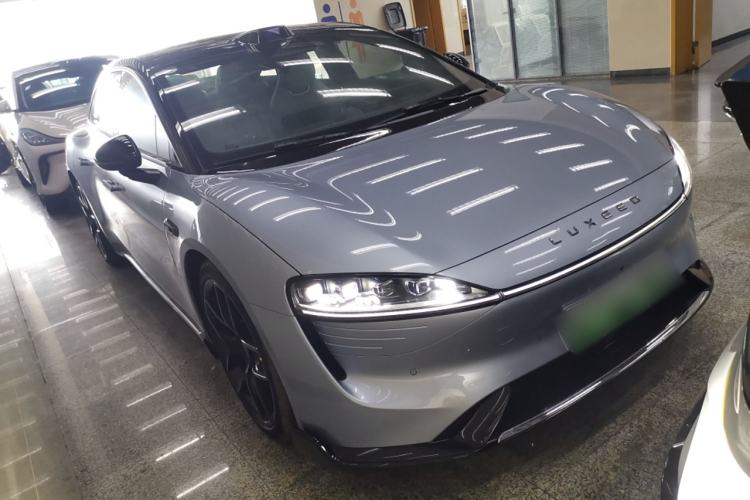 Used Hima Luxeed S7 2024 Max RS
