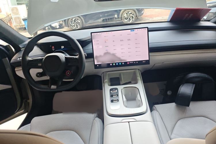 Used  SU7 2024 Rear-Drive Ultra-Long Range Advanced Pro-Level Intelligent Driving Version
