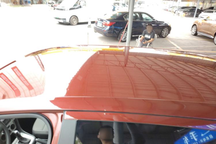 Used Volkswagen Gran Lavida 2013 1.6L Automatic Fashion Model