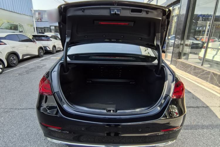 Used Mercedes-Benz C-Class 2023 C 260 L