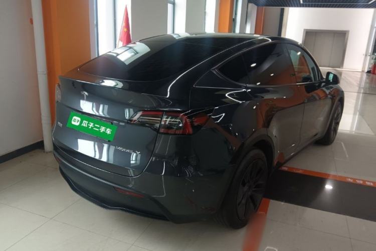 Used Tesla Model Y 2024 Rear-Wheel-Drive Version
