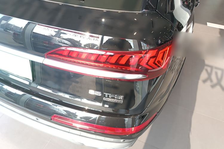 Used Audi Q7 2023 55 TFSI quattro S line Sport Edition