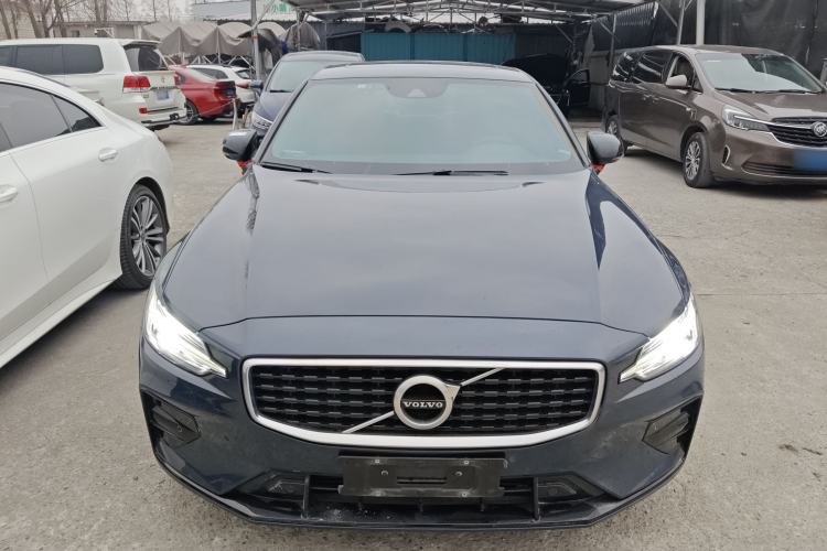 Used Volvo S60 2020 T4 Zhiyuan Luxury Edition