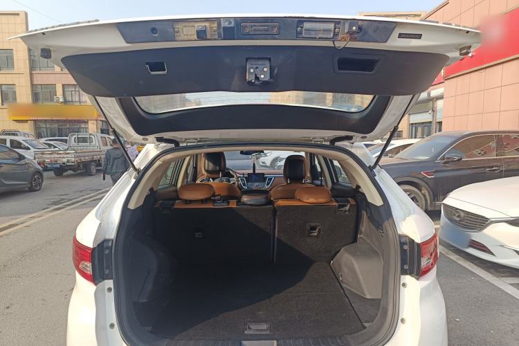 Used Soueast DX7 2017 1.5T Manual Triumph Edition
