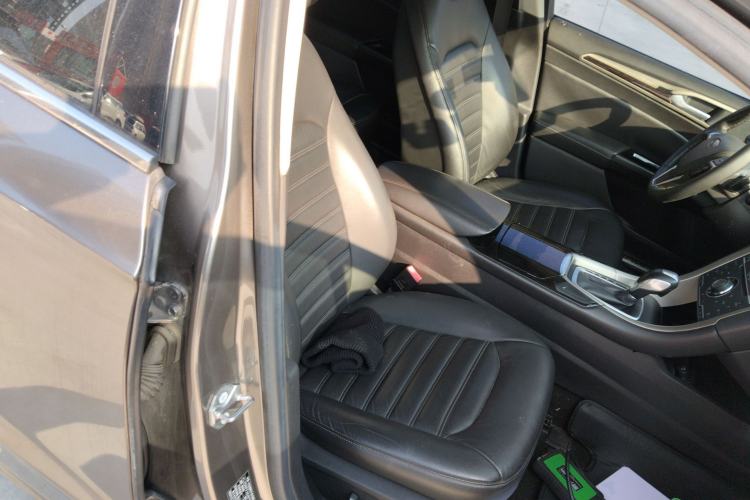 Used Ford Mondeo 2013 2.0L GTDi 200 Fashion Edition
