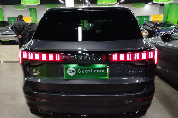 Used Lynk & Co 09 EM-P 2023 2.0TD EM-P Long-Range Version PM 7-Seater