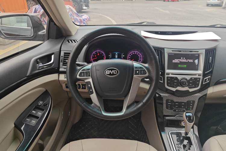 Used BYD Surui 2012 1.5TID Automatic Luxury Version
