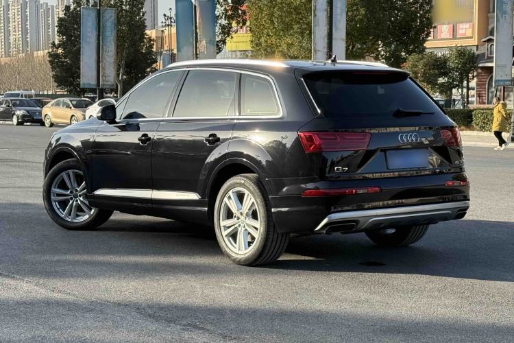 Used Audi Q7 2016 45 TFSI Technology Edition
