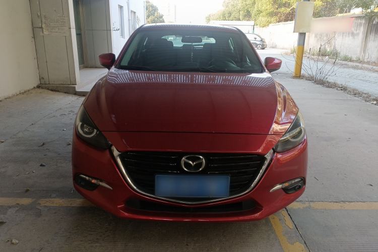 Used Mazda Mazda 3 Axela 2017 Hatchback 2.0L Automatic Luxury Model Emission Standard China V
