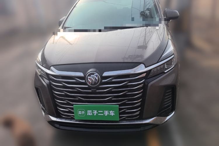 Used Buick GL8 2023 Facelifted Land Cruiser Executive Luxury Version
