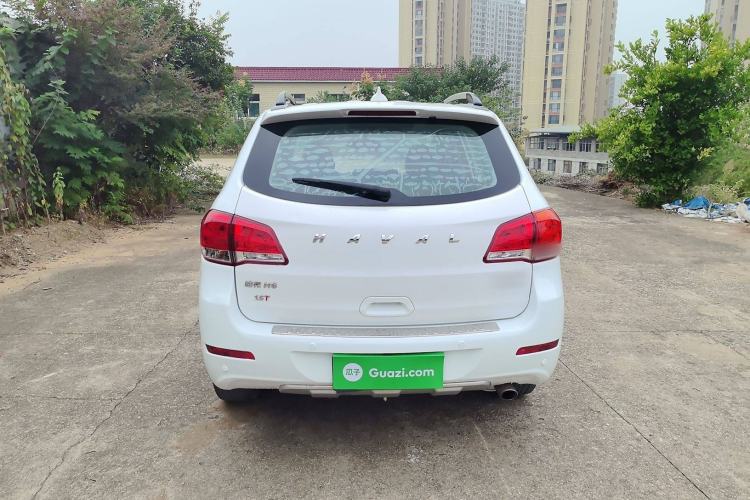 Used Haval H6 2016 Upgraded Model 1.5T Manual Two-Wheel Drive Elite Version
