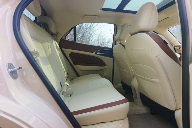 Used ORA Good Cat 2023 401 km Standard Range Prestige Version Lithium Iron Phosphate