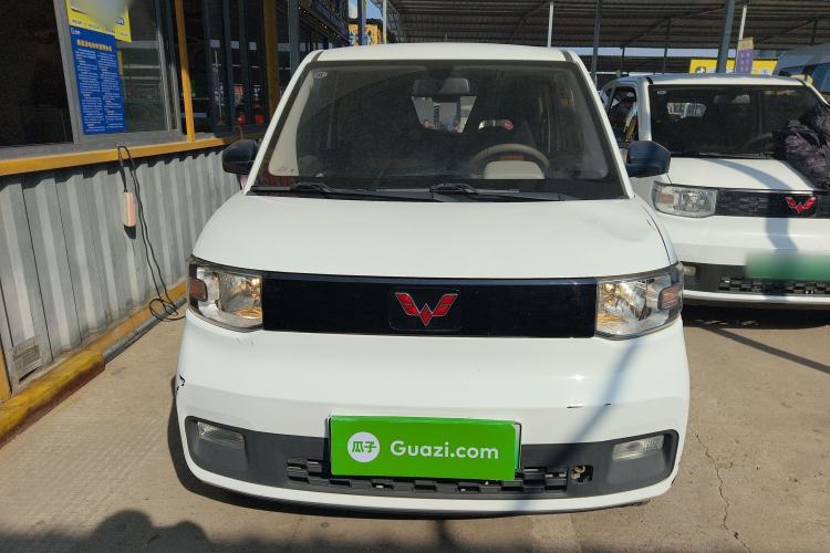 Used Wuling Hongguang MINIEV 2021 Macaron Sandwich Model 170 km Lithium Iron Phosphate
