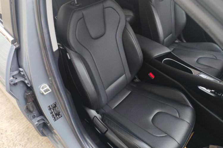 Used Hyundai Elantra 2021 1.5L CVT LUX Prestige Edition
