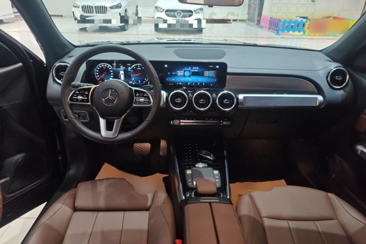 Used Mercedes-Benz GLB 2023 Refreshed GLB 200 Dynamic Edition
