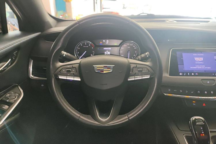 Used Cadillac XT4 2021 28T Two-Wheel Drive Tech Edition
