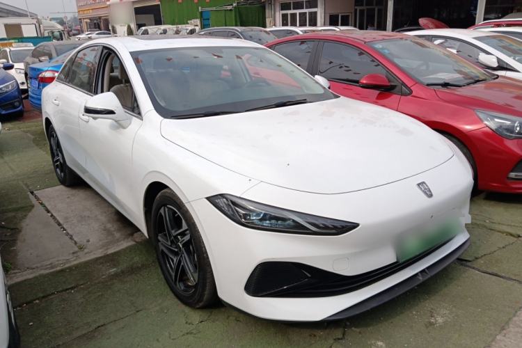 Used Roewe D7 2023 DMH 125km Excellence Edition
