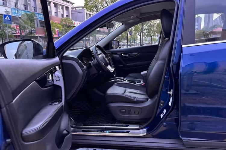 Used Nissan X-Trail 2019 2.0L CVT Smart Connect Comfort Edition 2WD