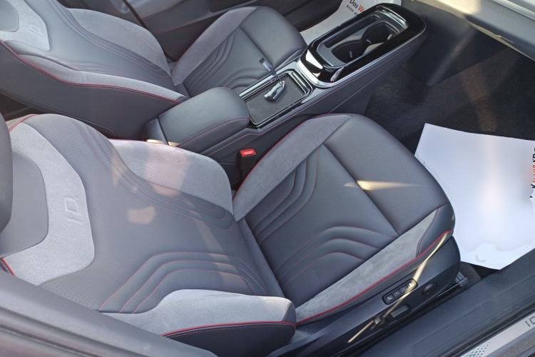 Used Volkswagen ID.4 CROZZ 2022 High-Performance PRIME Edition
