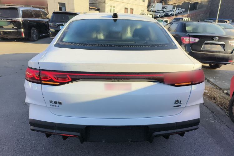 Used BYD Qin L 2025 DM-i Smart Drive 80KM Leading Model
