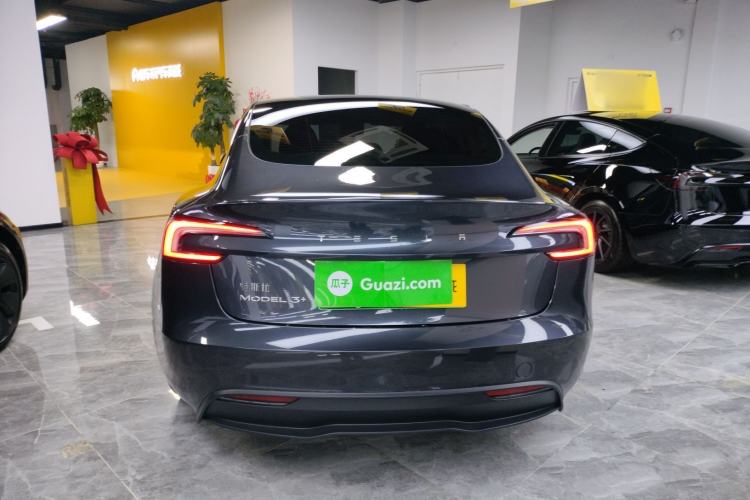 Used Tesla Model 3 2023 Long-Range All-Wheel-Drive Version