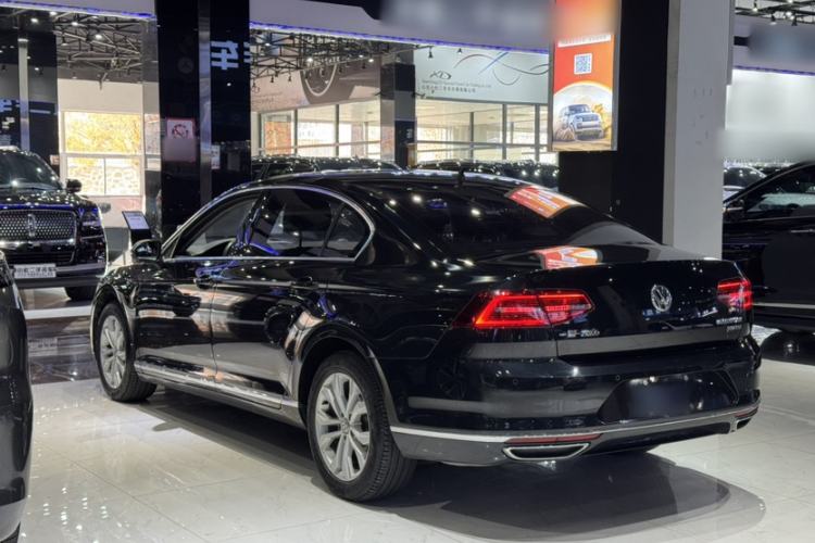 Used Volkswagen Magotan 2019 330TSI DSG Luxury Version China VI Standard
