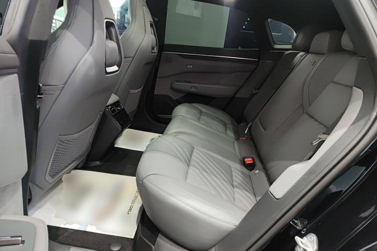 Used Zeekr 001 2024 YOU Edition 100 kWh All-Wheel Drive
