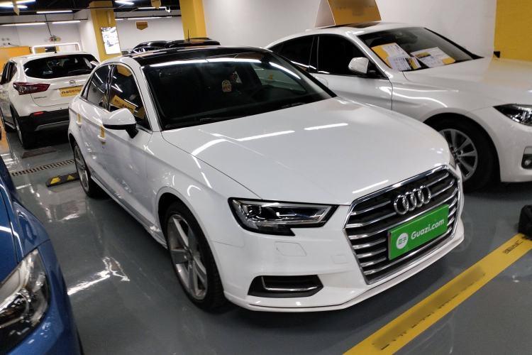 Used Audi A3 2019 Limousine 35 TFSI Style Edition China VI Emission Standard
