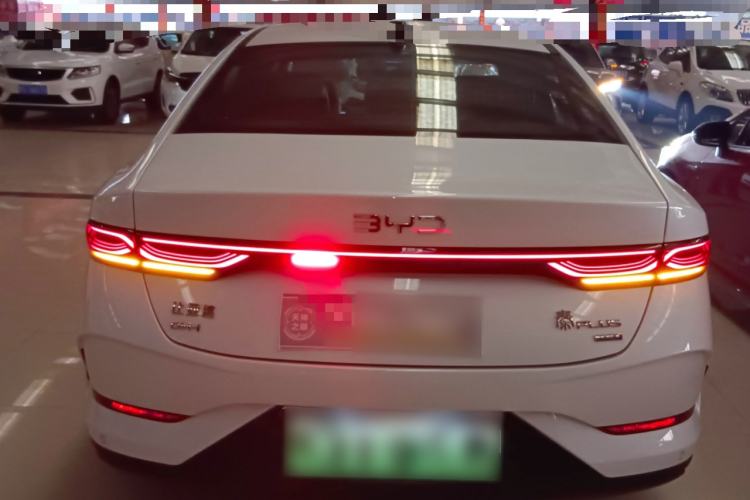 Used BYD Qin PLUS 2025 DM-i Smart Drive 120KM Superior Model