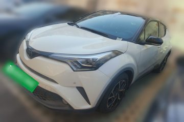 Used Toyota C-HR 2018 2.0L Luxury Sunroof Version China V Emission Standard