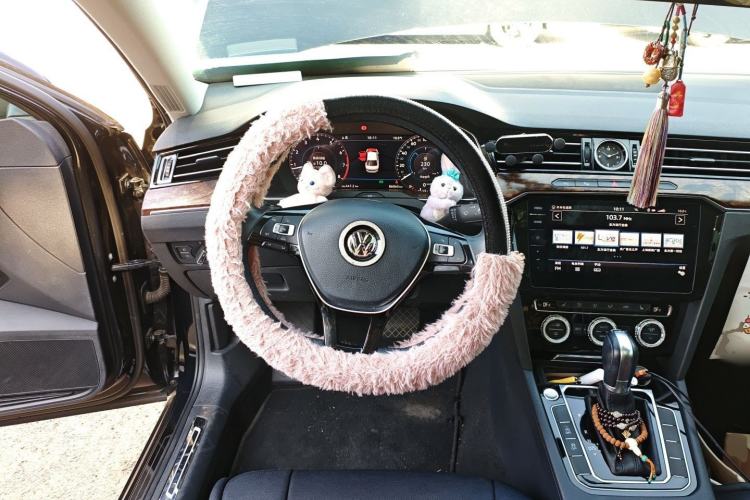 Used Volkswagen Magotan 2018 380TSI DSG Prestige Model
