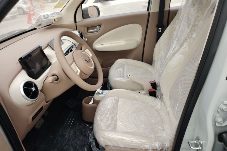 Used Wuling Hongguang MINIEV 2025 Four-Door Version Advanced Edition
