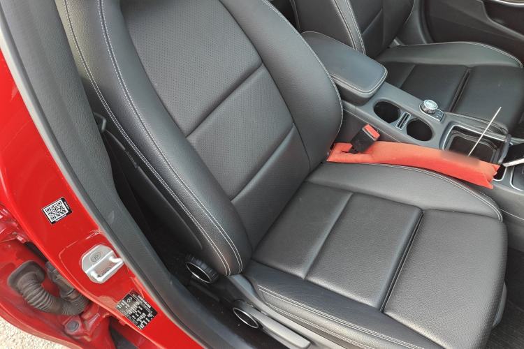 Used Mercedes-Benz GLA 2016 GLA 200 Fashion Model