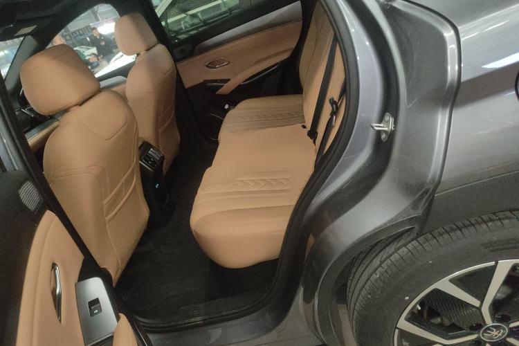 Used BYD Song L DM-i 2025 Intelligent Driving Version 160 km Beyond-Range Type