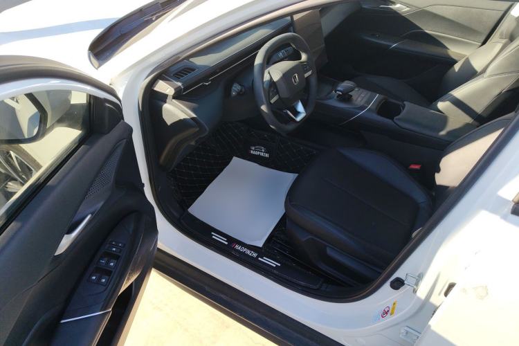 Used Changan Eado 2024 1.5T GDI Automatic Prestige Edition
