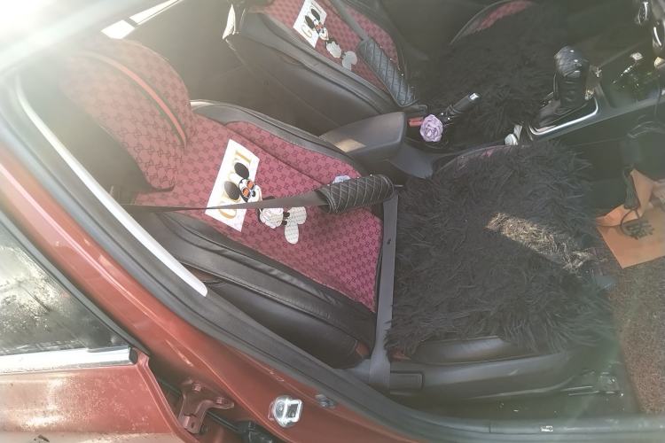 Used Kia KX Cross 2017 1.4L AT GLS