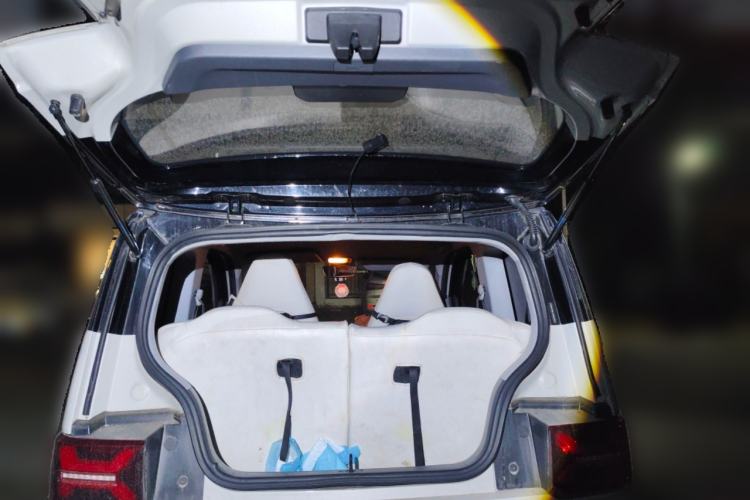 Used Wuling Hongguang MINIEV 2022 GAMEBOY 300km Enthusiast Model with Lithium Iron Phosphate
