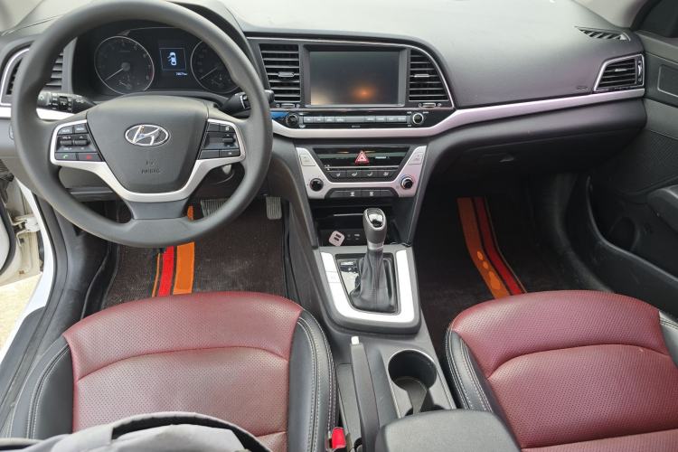 Used Hyundai Elantra 2016 1.6L Automatic ZhiXuan – Elite Version
