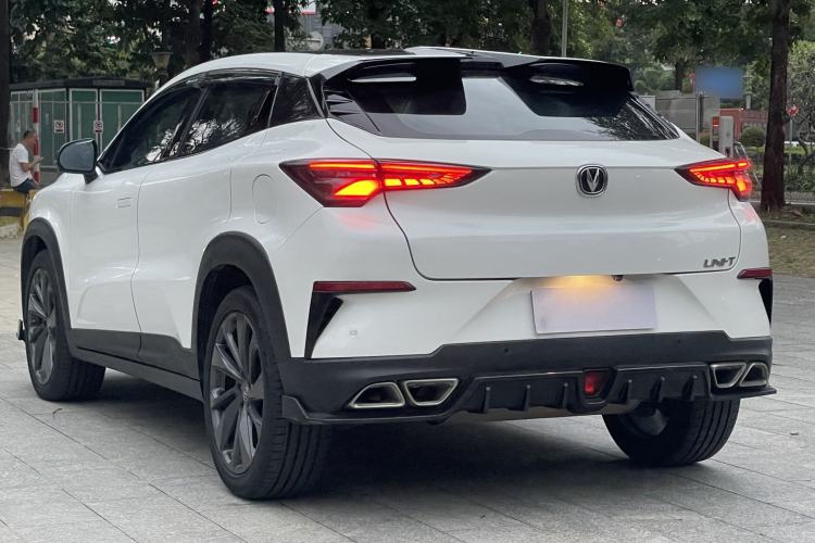 Used Changan UNI-T 2020 1.5T Prestige Version
