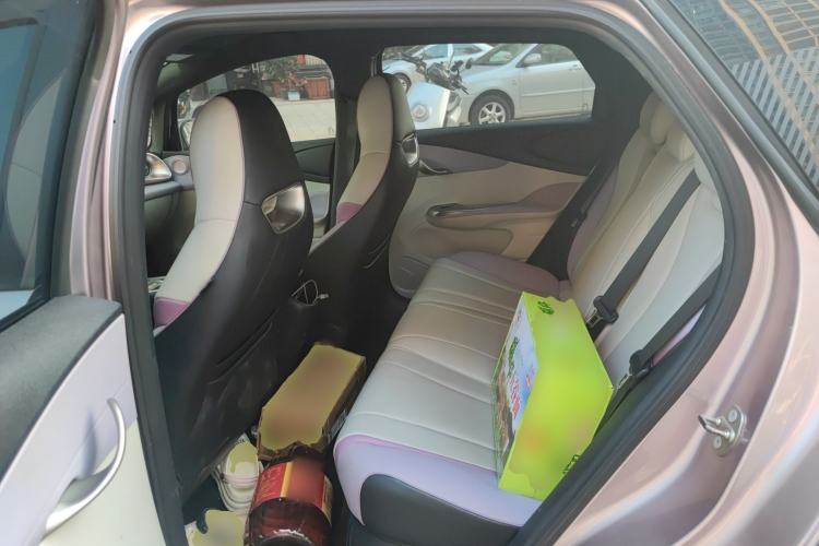 TDK.VehicleDetails.img