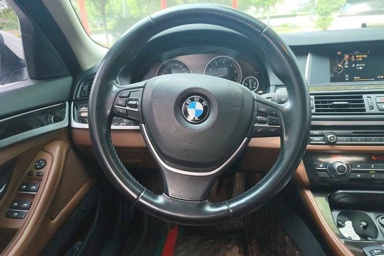 Used BMW 5 Series 2017 525Li Leading Model