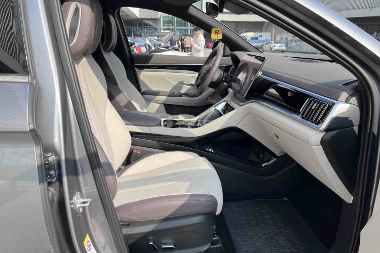 Used BYD Song PLUS New Energy 2025 EV with 605 km Range – Flagship Version
