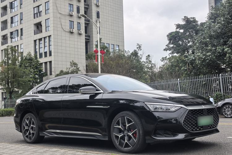 Used BYD Han 2024 DM-i Glory Edition 200KM Flagship Model