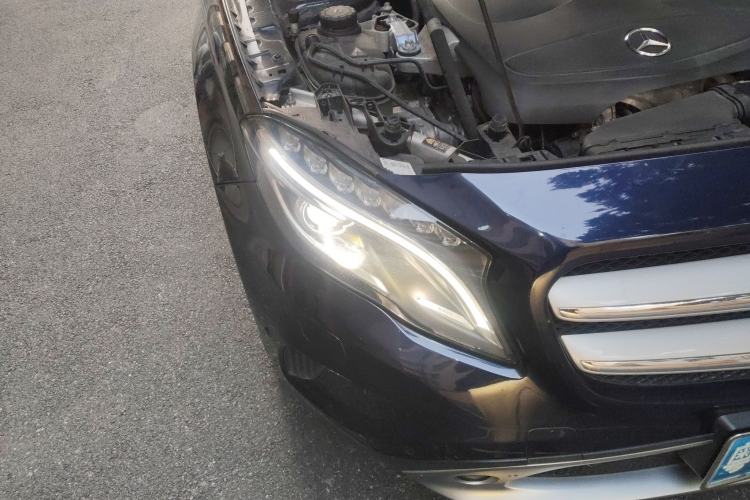 Used Mercedes-Benz GLA 2015 GLA 220 4MATIC Luxury Model
