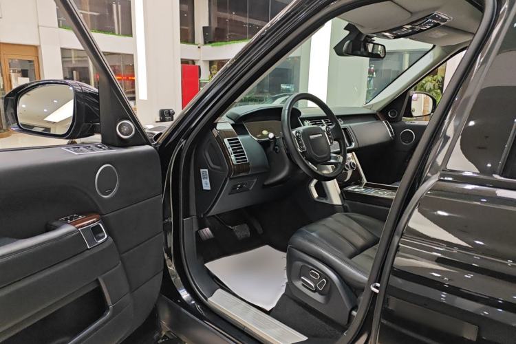 Used Land Rover Range Rover 2014 Revised 3.0 SC V6 Vogue