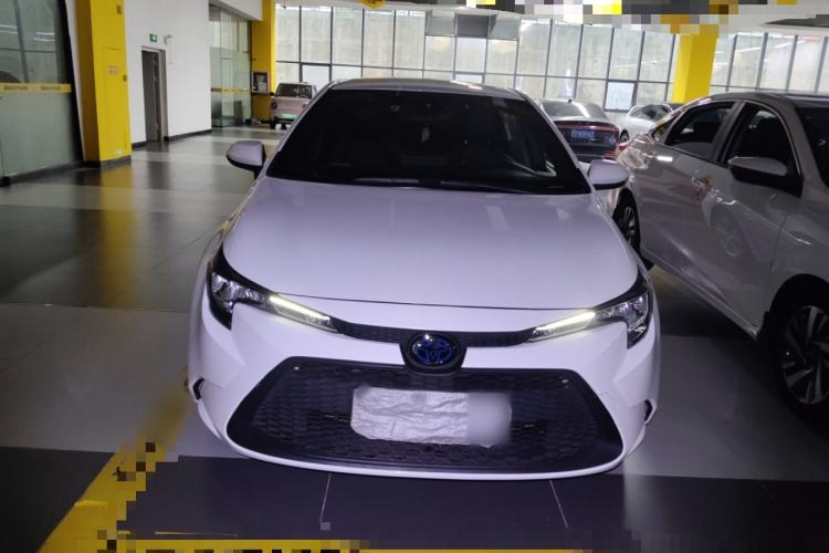 Used Toyota Levin 2022 Dual-Motor 1.8H E-CVT Leading Edition
