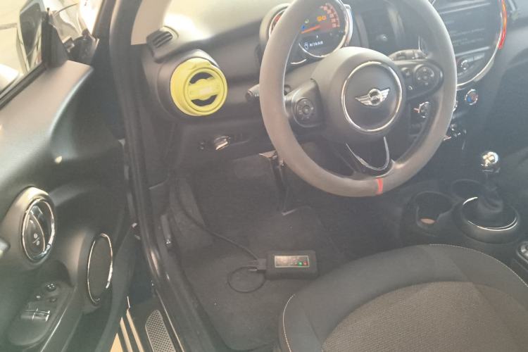 Used  MINI 2016 1.2T ONE Pioneer Edition
