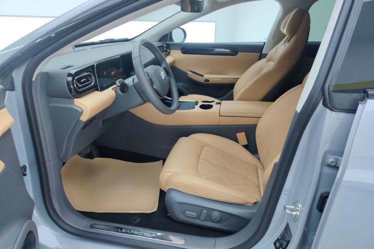 Used Leapmotor C01 2024 Range-Extended 316 Deluxe Edition
