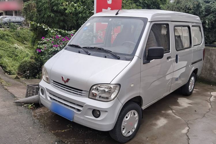 Used Wuling Zhiguang 2015 1.2L Practical LS-I Model
