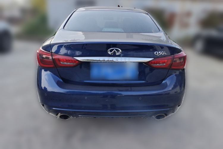Used Infiniti Q50L 2018 2.0T Enjoyment Version China VI Standard